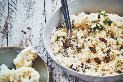 Salade de chou-fleur aux graines de courge