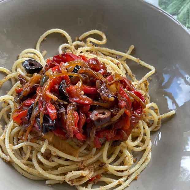 Pasta alla mollica inspirée par Michel Troisgros