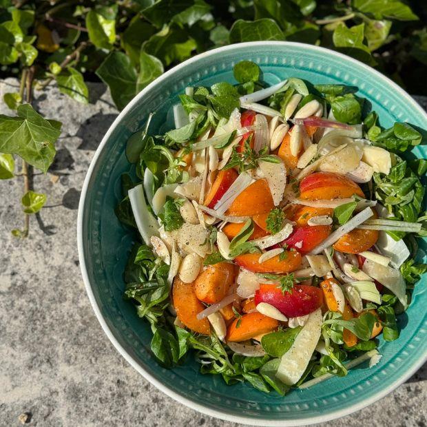 Salade d'abricots et de parmesan Salade d'abricots et de parmesan