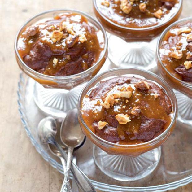 MOUSSE AU CHOCOLAT, CARAMEL DE NOIX ET NOIX CROQUANTES