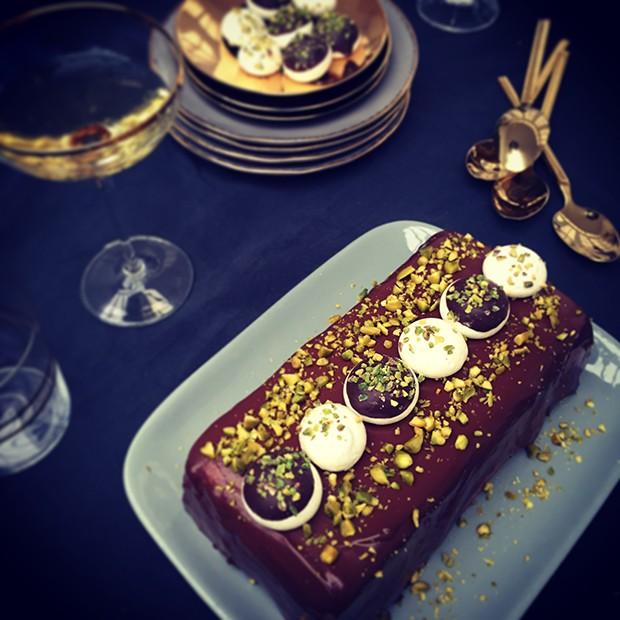 Parfait glacé au chocolat, marrons et fleur d'oranger 