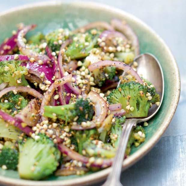 Salade tiède de brocoli aux céréales