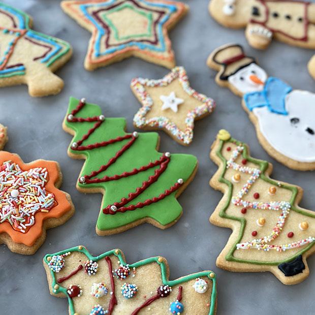 Atelier sablés de Noël, biscuits décorés