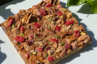 Tarte Too much