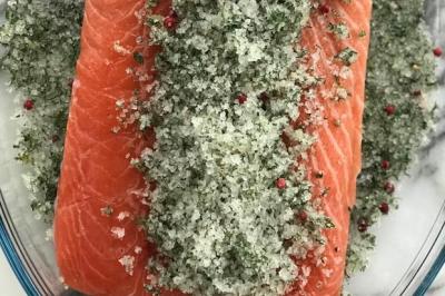 Saumon Gravlax au thé et au citron