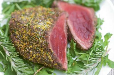 Rôti de bœuf au romarin et au vinaigre balsamique