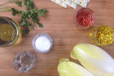 Salade d'endives aux ravioles croustillantes