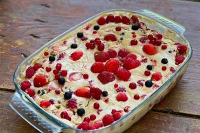 Tiramisu de pain d’épices aux fruits rouges d’Elise et Luna