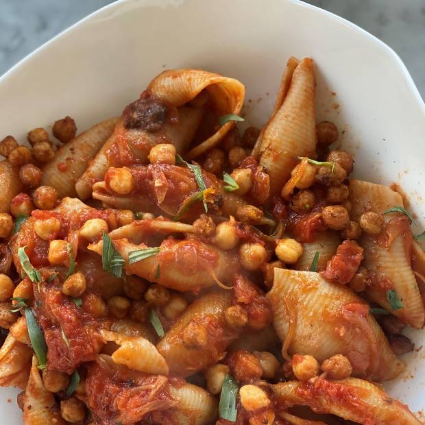 Conchiglioni aux pois chiches et olives noires Conchiglioni aux pois chiches et olives noires