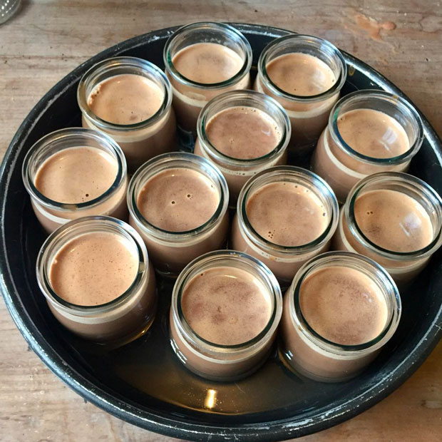 Pots de crème au chocolat de Monique Pots de crème au chocolat de Monique