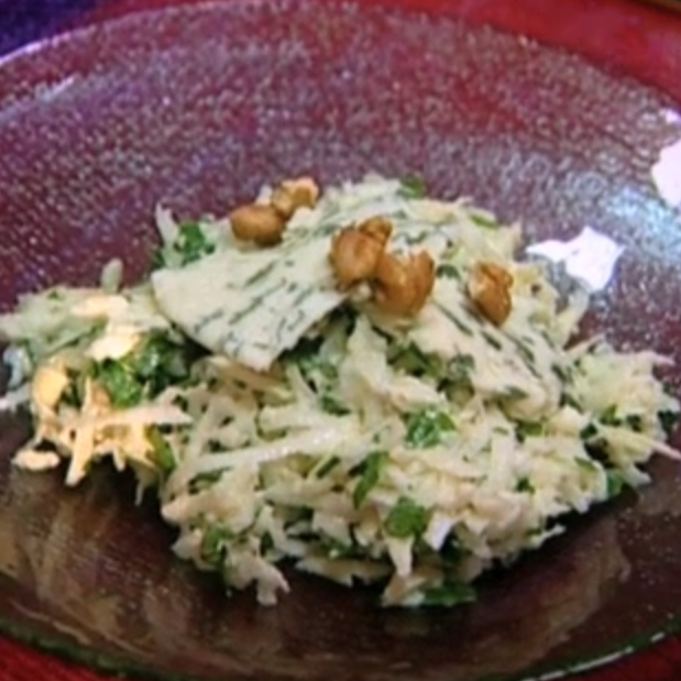 Rémoulade de céleri aux poires et roquefort Rémoulade de céleri aux poires et roquefort