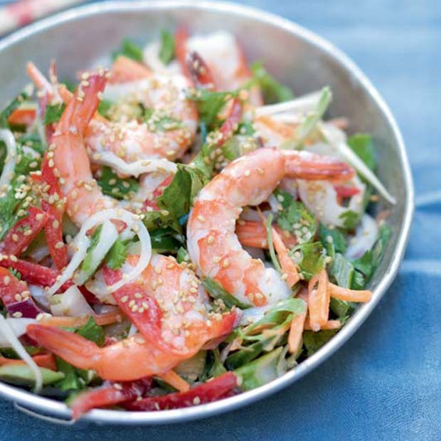Salade de légumes croquants aux crevettes et lait de coco Salade de légumes croquants aux crevettes et lait de coco