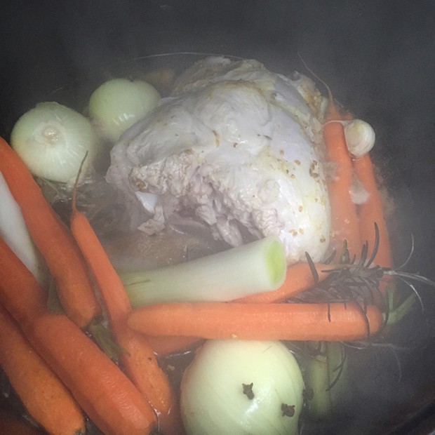 Jarret de veau laqué aux épices douces Jarret de veau laqué aux épices douces