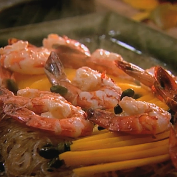 Salade tiède de mangues et gambas Salade tiède de mangues et gambas