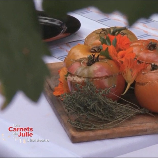 Tomates farcies cuites et crues de Nicolas Tomates farcies cuites et crues de Nicolas