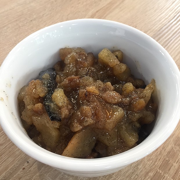 Confiture poires-châtaignes et vanille de Julie Confiture poires-châtaignes et vanille de Julie