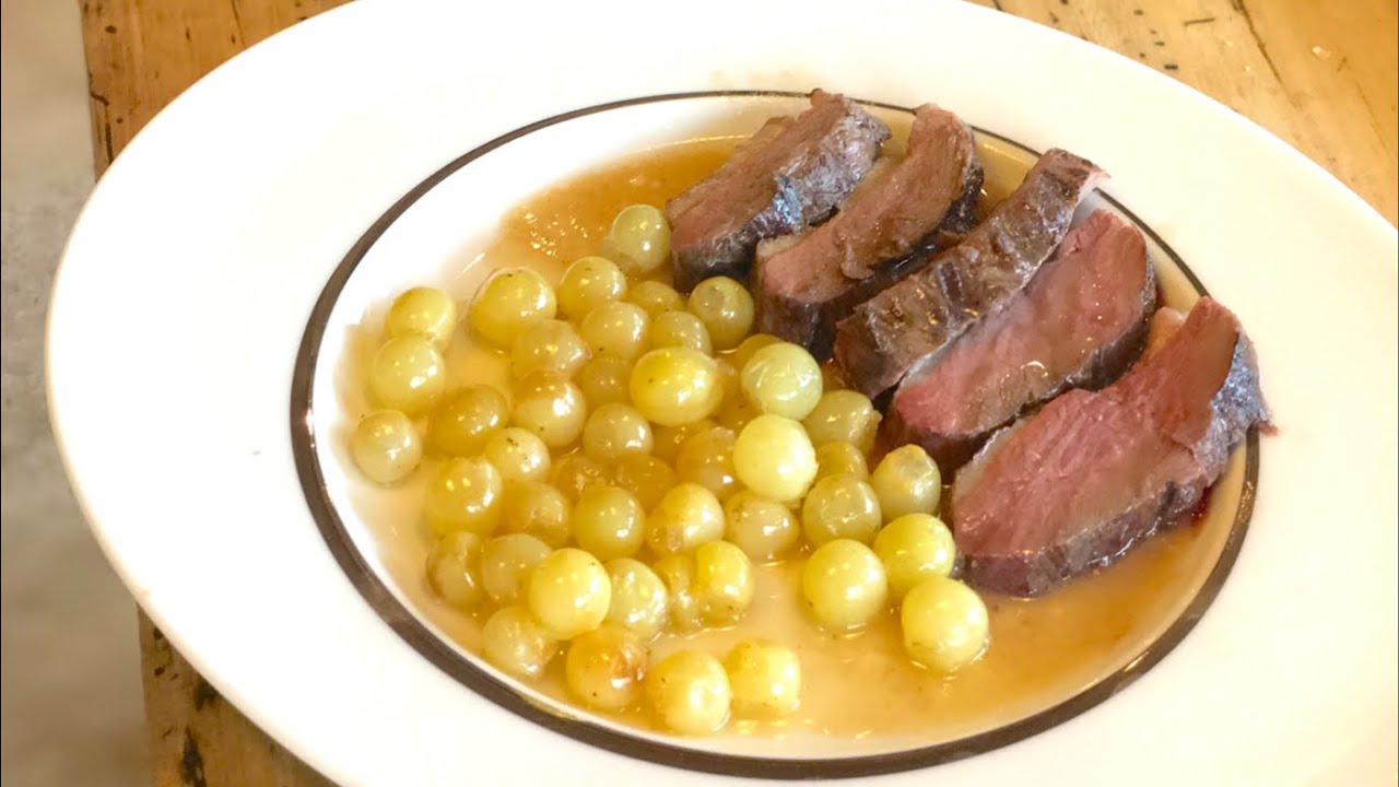 Video Magrets de canards grillés et Chasselas de Moissac de Nadège